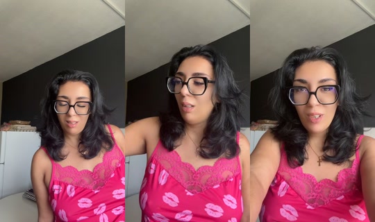 lafolleefollee05 TikTok Live — Oct 7, 2026, 11:21 AM