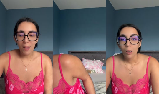 lafolleefollee05 TikTok Live — Oct 7, 2026, 3:00 PM