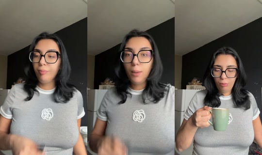 lafolleefollee05 TikTok Live — Oct 9, 2026, 9:14 AM