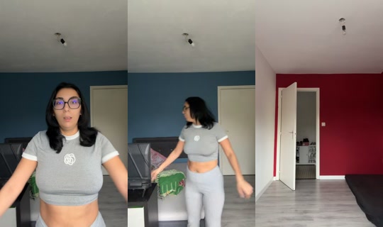 lafolleefollee05 TikTok Live — Oct 9, 2026, 9:30 AM