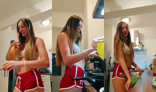 laras.sterni TikTok Live — Aug 23, 2026, 8:31 PM