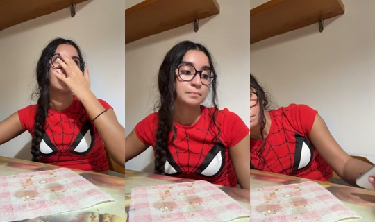 laricciolina.04 TikTok Live — Sep 10, 2026, 8:31 PM