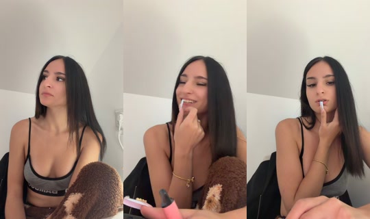 lariixx49 TikTok Live — Oct 9, 2026, 11:42 AM