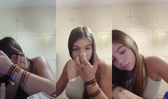 lasecreta2104 TikTok Live — Oct 1, 2026, 2:59 PM