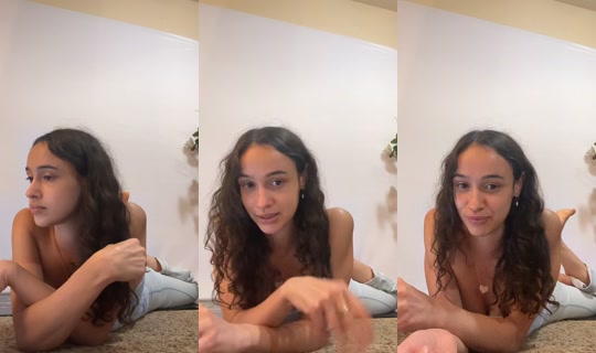 lashaspoetry TikTok Live — Oct 4, 2026, 9:01 AM
