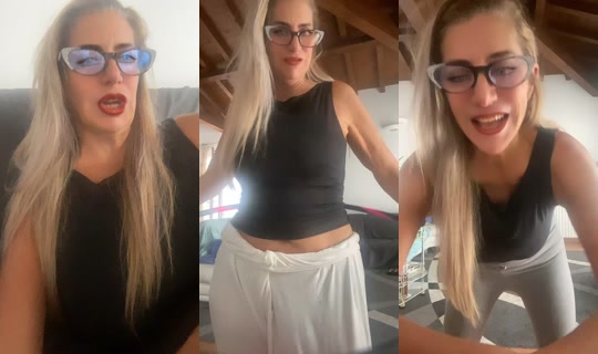 latuadott1 TikTok Live — Oct 1, 2026, 12:04 PM