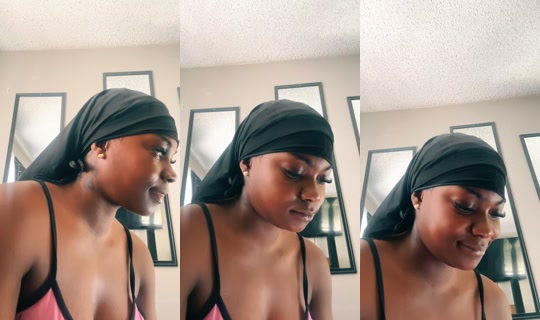 laughswithlux TikTok Live — Aug 23, 2026, 7:34 PM