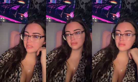 laur.chav TikTok Live — Oct 3, 2026, 11:15 AM
