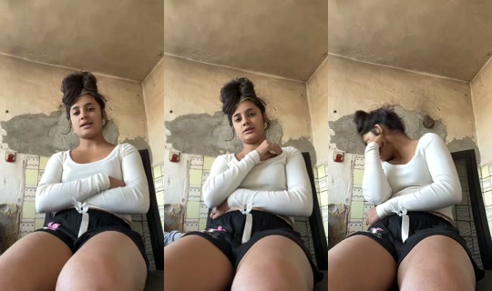 laurinka1236 TikTok Live — Oct 2, 2026, 1:10 PM