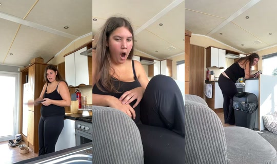 leah_backup_xx8 TikTok Live — Oct 2, 2026, 1:39 PM