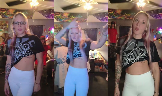 leahbabyo TikTok Live — Oct 4, 2026, 4:04 AM