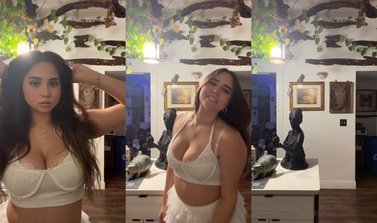leahtorok TikTok Live — Oct 4, 2026, 2:43 AM