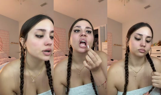 leahtorok TikTok Live — Oct 4, 2026, 11:39 PM