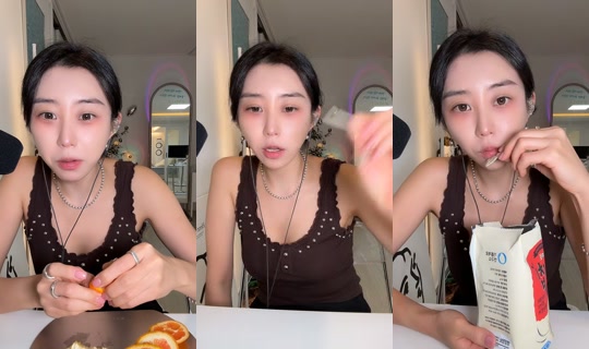 leenuulee TikTok Live — Aug 30, 2026, 11:30 AM
