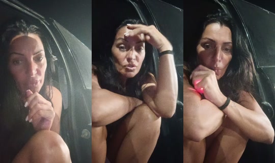 lela76__ TikTok Live — Aug 24, 2026, 10:07 PM