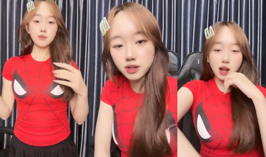 leleburnerrr TikTok Live — Oct 9, 2026, 2:29 AM