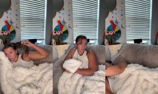 lexisleannn TikTok Live — Aug 27, 2026, 8:20 PM