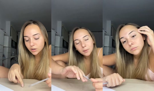 liaavayaa TikTok Live — Sep 25, 2026, 8:33 PM