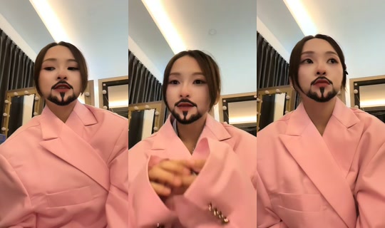 lilily949 TikTok Live — Oct 3, 2026, 10:47 AM