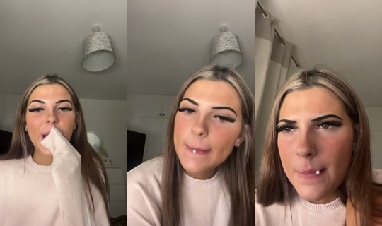 lilliemayx.xx TikTok Live — Aug 22, 2026, 9:54 PM