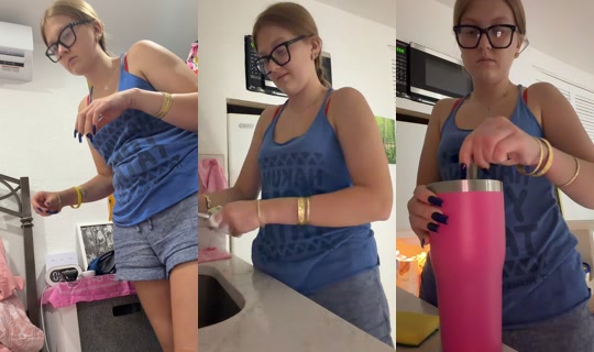 lilyphaby TikTok Live — Sep 22, 2026, 1:10 AM