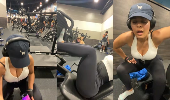 lindi.buz TikTok Live — Sep 30, 2026, 3:44 AM