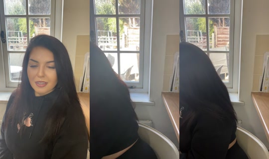 little_miss_smiley TikTok Live — Oct 1, 2026, 12:17 PM