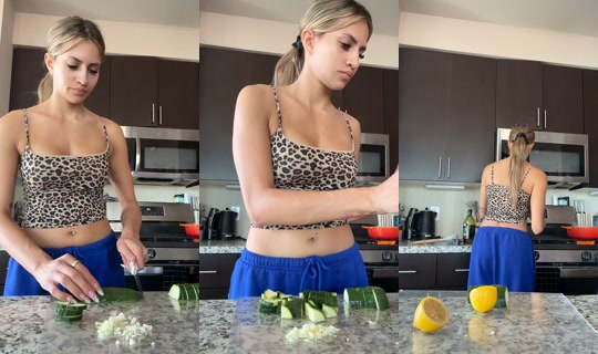 littlelexxi TikTok Live — Oct 7, 2026, 8:48 PM
