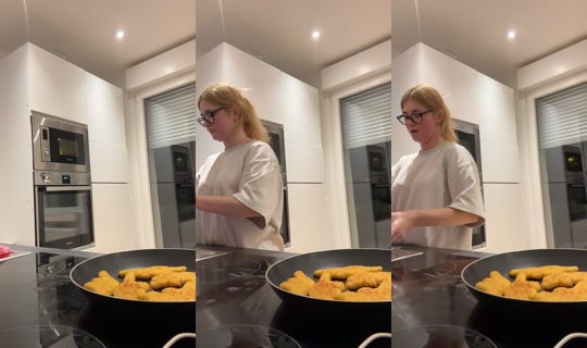 littlesweetfoxy TikTok Live — Sep 17, 2026, 7:13 PM