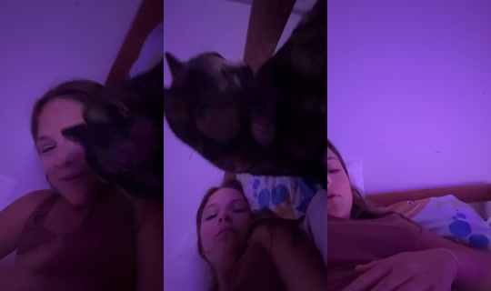 livi_rose123 TikTok Live — Sep 19, 2026, 12:23 AM