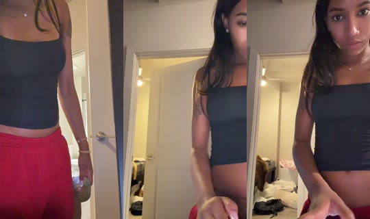 liviasw0rld TikTok Live — Oct 2, 2026, 6:18 AM
