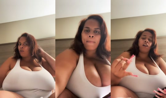 liyahh2_ TikTok Live — Aug 22, 2026, 6:27 AM