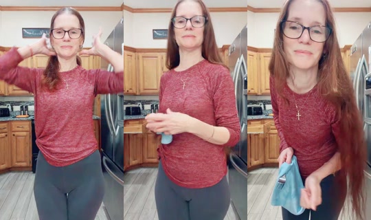 llaremyyy24 TikTok Live — Sep 1, 2026, 7:54 PM