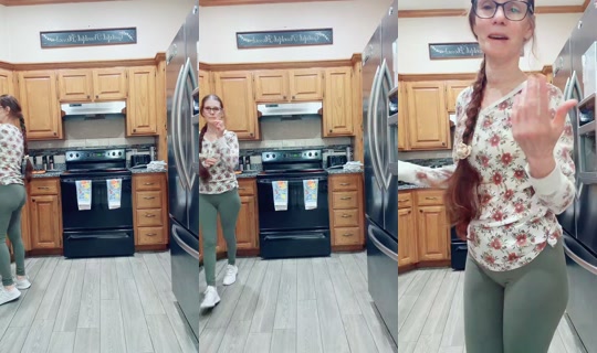 llaremyyy24 TikTok Live — Oct 4, 2026, 5:00 PM