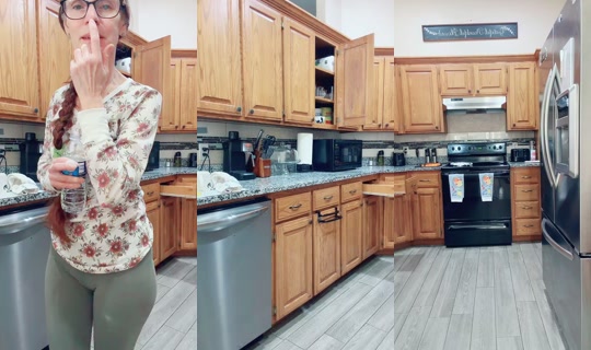 llaremyyy24 TikTok Live — Oct 8, 2026, 10:29 PM