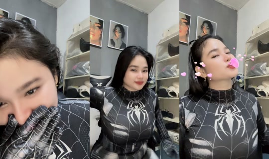 lluna922 TikTok Live — Oct 2, 2026, 2:42 PM