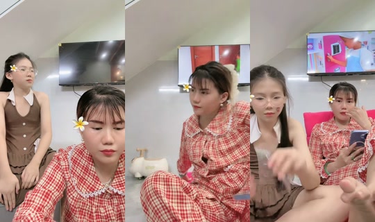 lo.ha.la TikTok Live — Aug 21, 2026, 2:05 PM