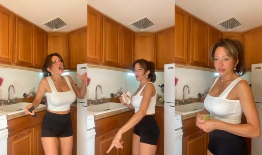 lolaros000 TikTok Live — Aug 26, 2026, 10:21 AM