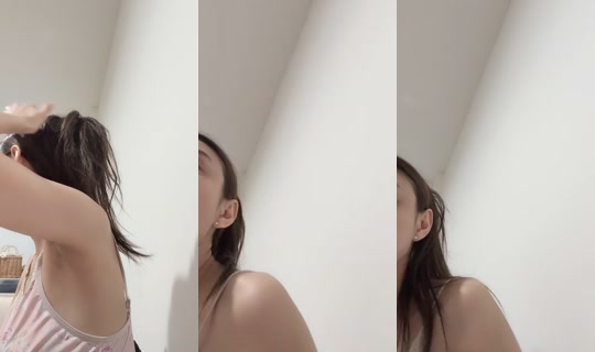 lonelylonelyna TikTok Live — Sep 9, 2026, 10:37 PM
