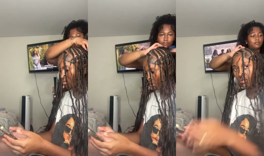 loveakelaa TikTok Live — Sep 10, 2026, 3:30 AM