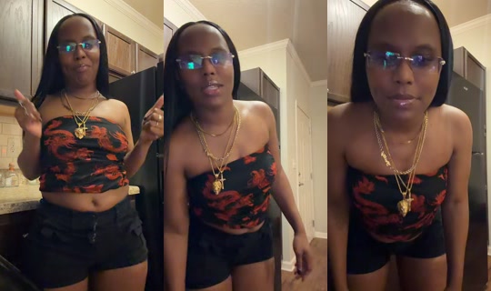 lovejones465 TikTok Live — Oct 4, 2026, 12:07 AM