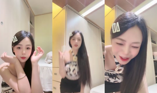lovesally32 TikTok Live — Oct 2, 2026, 1:12 PM