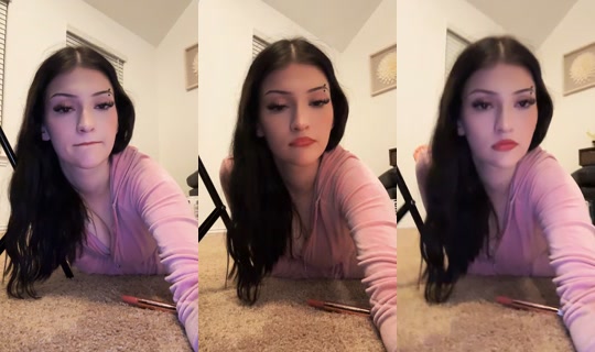 loveyoulizzy TikTok Live — Sep 22, 2026, 5:09 AM