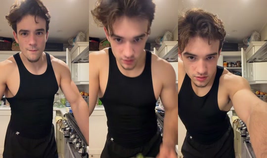 lukewardpttok TikTok Live — Oct 7, 2026, 8:43 PM