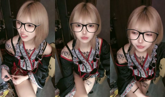 lunaria681 TikTok Live — Aug 24, 2026, 2:14 PM