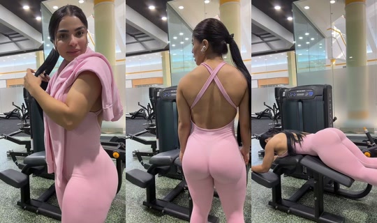 lunavalbuenaa TikTok Live — Oct 9, 2026, 7:42 PM