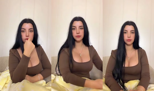 lups253 TikTok Live — Oct 2, 2026, 7:52 PM