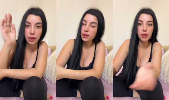 lups253 TikTok Live — Oct 4, 2026, 10:29 PM