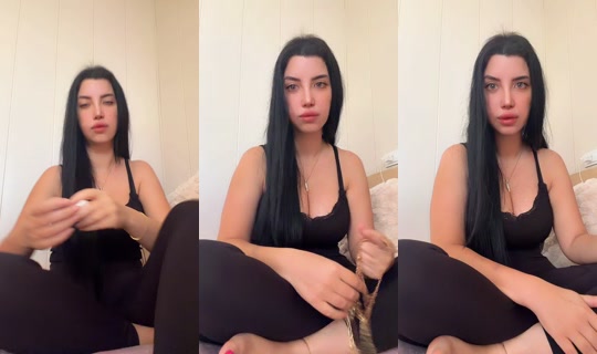 lups253 TikTok Live — Oct 5, 2026, 10:39 AM