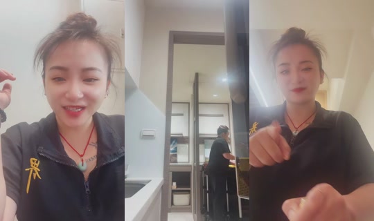 lyeir TikTok Live — Oct 8, 2026, 4:24 AM